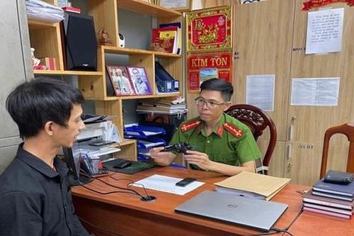 Bắt đối tượng dùng súng giả cướp tài sản