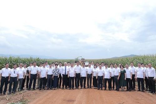 Lớp cán bộ quy hoạch Ủy viên Ban Chấp hành Trung ương Đảng khóa XIV thực tế tại Nghệ An