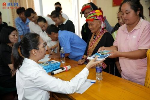 Tuyên truyền chính sách pháp luật về người Việt Nam đi làm việc ở nước ngoài