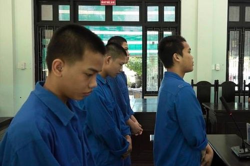 Nhận giao ma túy từ Lào về Huế, 4 thanh niên trả giá đắt