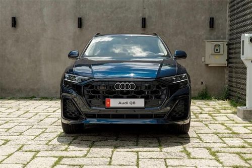 Bộ đôi SUV hạng sang Audi Q7 và Q8 phiên bản mới cập bến đại lý Việt Nam