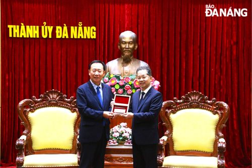 Bí thư Thành ủy Nguyễn Văn Quảng tiếp đoàn công tác huyện Bonghwa (Hàn Quốc)
