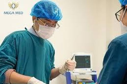 Sau khi cắt bao quy đầu thì thời gian nằm và ngồi là bao lâu?