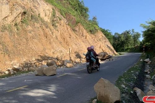 Cẩn trọng khi di chuyển qua quốc lộ 279 tại huyện Quỳnh Nhai