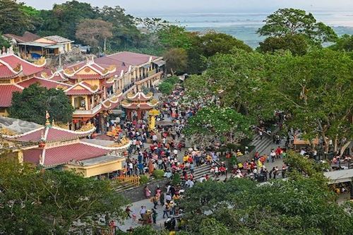 Saigontourist Group ký kết hợp tác phát triển du lịch Tây Ninh