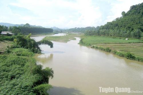 Sông Phó Đáy: Chở mây ngàn ra biển lịch sử