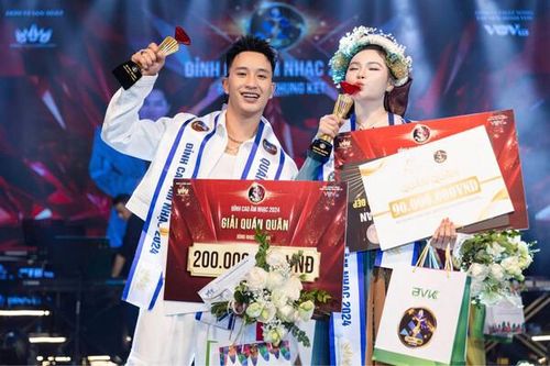 Đỉnh cao âm nhạc đã tìm ra quán quân mùa 1