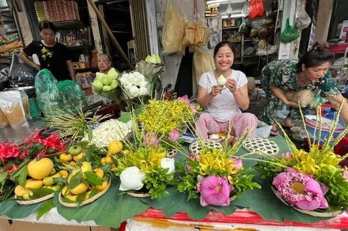 Giá nông sản chợ Hà Nội tăng nhẹ dịp rằm tháng Bảy