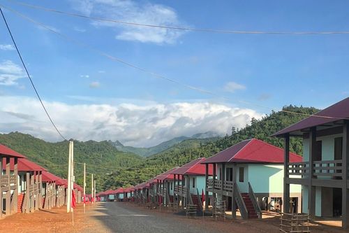 Trong bản làng doanh nghiệp bỏ gần 40 tỷ đồng xây tặng dân vùng sạt lở có gì?