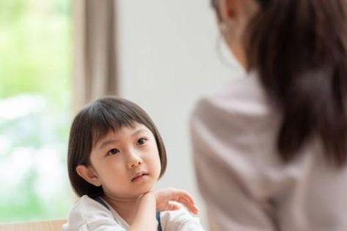 Cha mẹ 'chưa trưởng thành' có 9 dấu hiệu điển hình, ảnh hưởng tiêu cực đến con cái