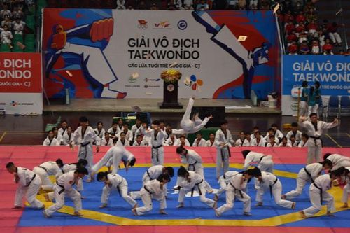 Hơn 1.300 huấn luyện viên, vận động viên dự Giải vô địch Taekwondo các lứa tuổi quốc gia