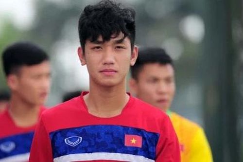 CLB Hải Phòng chia tay tiền vệ Nguyễn Trọng Đại