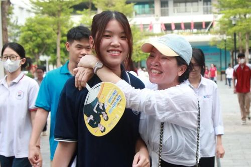 Từ 17 giờ ngày 17/8, các trường đại học công bố điểm chuẩn trúng tuyển