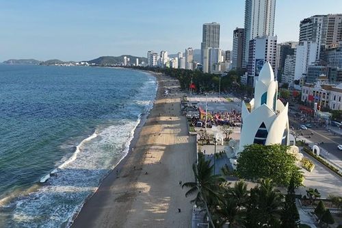 Xây dựng Đảng bộ vững mạnh, đưa Nha Trang phát triển ngày càng văn minh, hiện đại