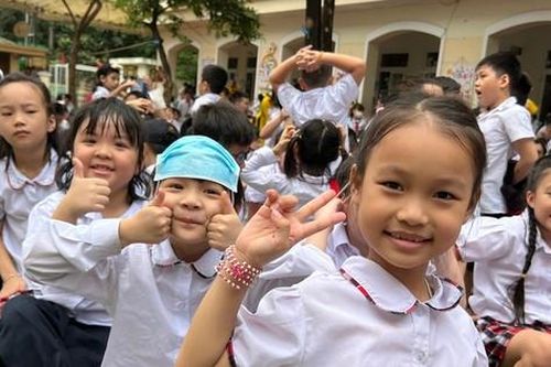 Kỳ vọng tăng lương, phụ cấp cho nhà giáo