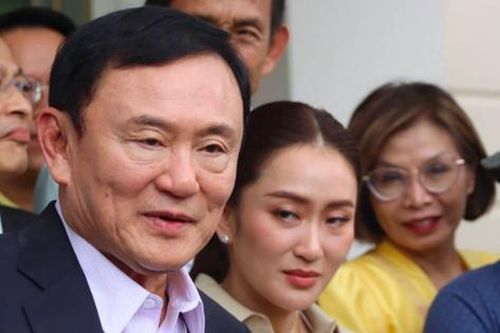 Cựu Thủ tướng Thái Lan Thaksin được ân xá, kết thúc án tù
