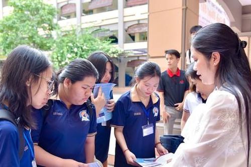 Điểm chuẩn Trường ĐH Khoa học Tự nhiên, Trường ĐH Ngân hàng TPHCM tăng mạnh
