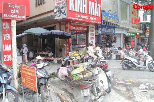 Quận Hà Đông (Hà Nội): Tồn tại 'chợ cóc' chưa được xử lý