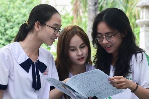 Trường Đại học Nha Trang công bố điểm chuẩn 2024, nhiều ngành lấy 23