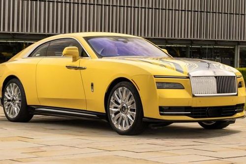 Chiêm ngưỡng độc bản Rolls-Royce Spectre Semaphore