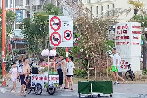 Đà Nẵng: Chủ tịch quận, huyện chịu trách nhiệm nếu tái diễn vấn nạn chèo kéo du khách