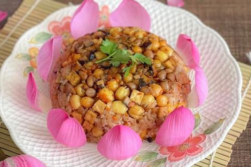 Những món ăn không thể thiếu trong mâm cỗ chay ngày Vu Lan