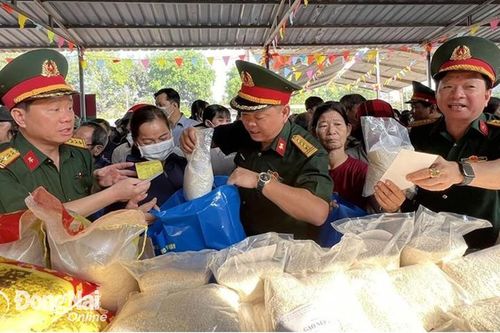 Thi đua dân vận khéo, tô thắm hình ảnh Bộ đội Cụ Hồ