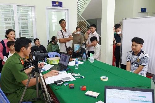 Công an TP Cao Lãnh cấp căn cước lưu động