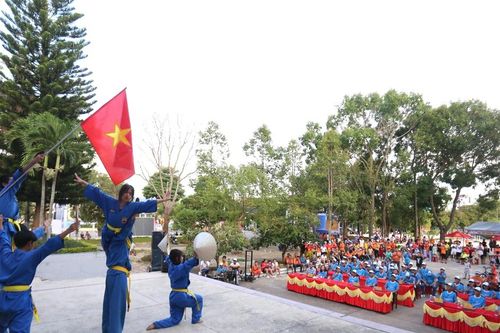 Tưng bừng lễ khai mạc giải chạy An Khê Half Marathon 2024