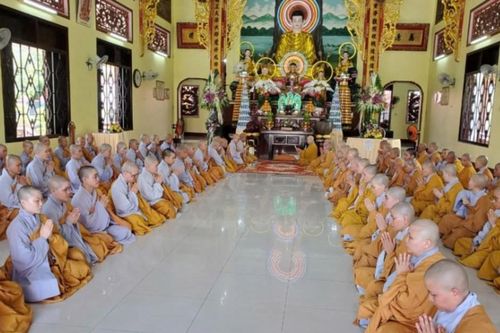 Bình Thuận: Chư Ni tác pháp Tự tứ tại trường hạ chùa Bình Quang, kết thúc khóa An cư kiết hạ