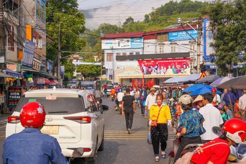 Cúng rằm tháng Bảy và tục 'pây tái' của đồng bào dân tộc ở Cao Bằng