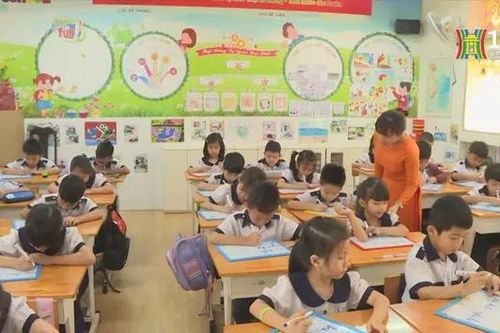 Lương của nhà giáo được xếp cao nhất