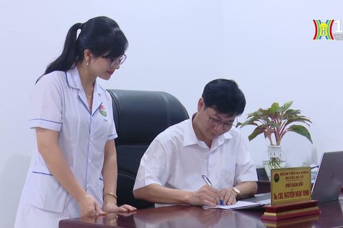 Hết lòng chăm sóc sức khỏe nhân dân | Người tốt quanh ta | 17/08/2024