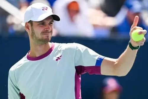 Cincinnati Open 2024: Hạt giống số 5 Hubert Hurkacz vào tứ kết