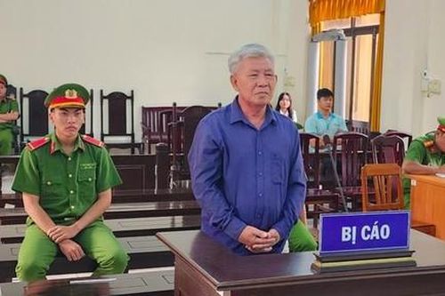 Lãnh 14 năm tù vì làm giả chữ ký trưởng ấp để chiếm đoạt 8,8 tỷ đồng