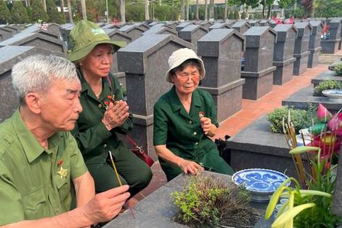 Giữ trọn lời thề 'Ba sẵn sàng'