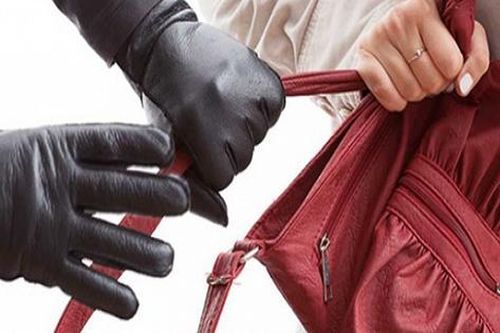 2 thanh niên đánh người, cướp 500 nghìn đồng lúc nửa đêm
