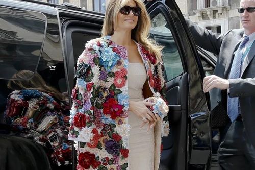 Cựu Đệ nhất phu nhân Melania Trump công khai tài chính, thu nhập 6 con số