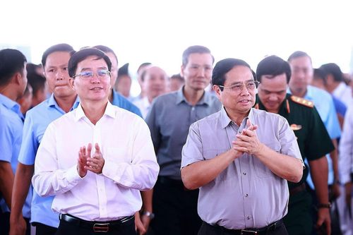 Thủ tướng phát động 500 ngày đêm thi đua hoàn thành 3.000 km đường bộ