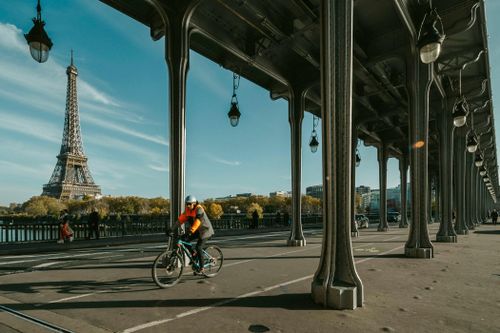 Cầu tại Paris có nguy cơ sập hậu Olympic