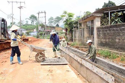 Phát triển bền vững vùng an toàn khu Định Hóa