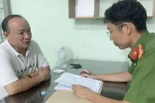 Bình Dương: Người dùng xương bò đập vỡ kính ô tô bị khởi tố