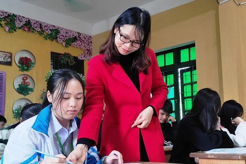 Trường vùng biên nỗ lực 'chuyển mình'