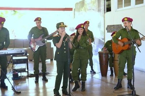 Sĩ quan trẻ vun đắp tình hữu nghị đặc biệt Việt Nam - Cuba