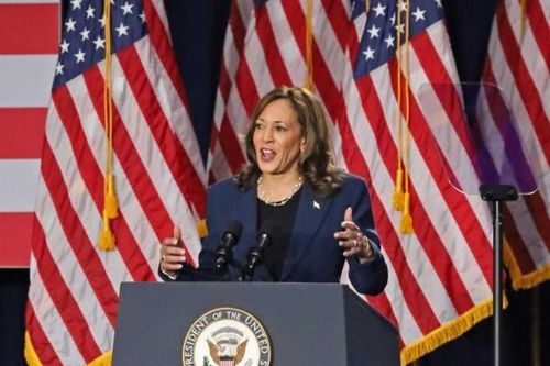 Bà Kamala Harris đứng trước cơ hội lịch sử trong cuộc bầu cử Tổng thống Mỹ 2024