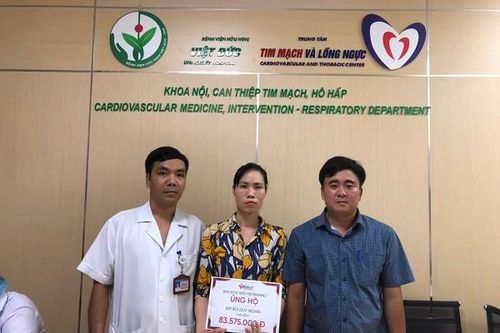 Trao hơn 83 triệu đồng đến gia đình em Bùi Duy Nghĩa