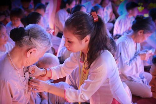 Giữ gìn tinh thần hiếu hạnh của lễ Vu Lan