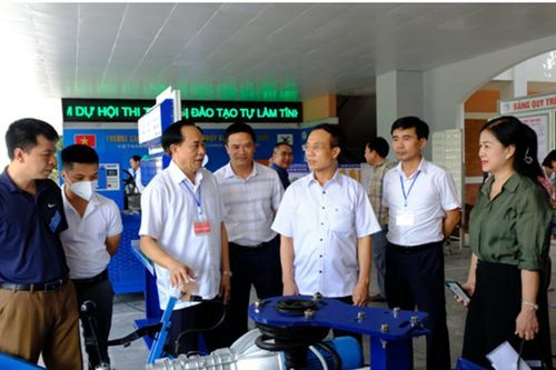 Doanh nghiệp 'đỏ mắt' tìm nhân lực chất lượng cao