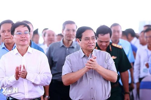 Thủ tướng phát động 500 ngày đêm thi đua hoàn thành 3.000km đường bộ cao tốc
