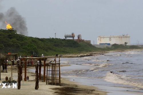 Phát hiện dầu tràn rộng khoảng 225km2 ở ngoài khơi Venezuela